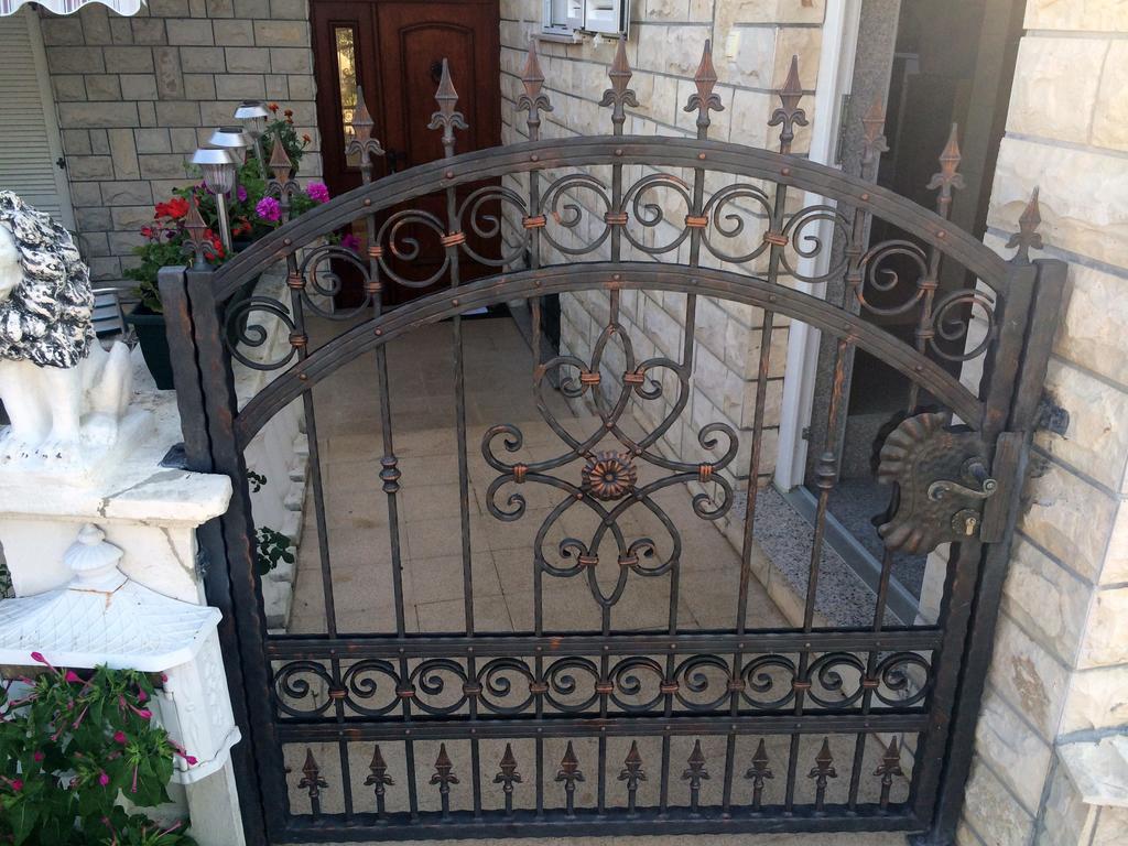Primasrima Apartments Vodice Luaran gambar